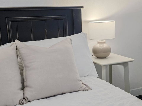 Peters Rest Central Wagga - Accommodation Redcliffe 3