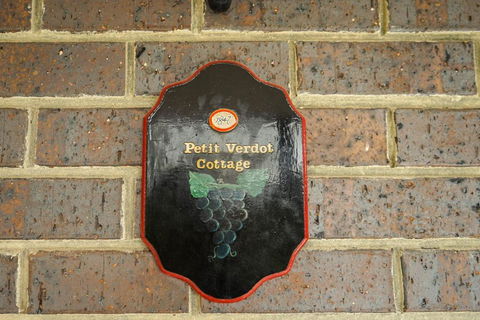 Petit Verdot Cottage - A Vineyard Retreat In Barossa Valley - Accommodation Redcliffe 2