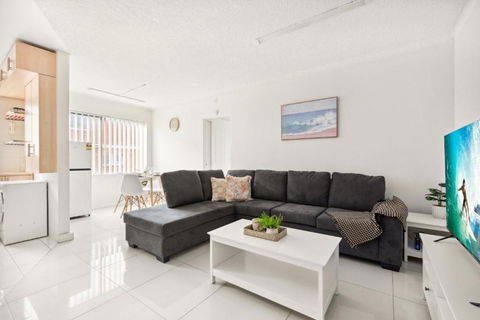 Polished 2-Bed Unit In The Heart Of Parramatta - Accommodation Redcliffe 0