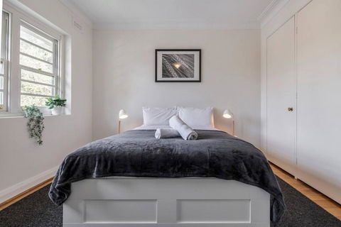 Port Phillip Bay Perfection In Albert Park - Accommodation Redcliffe 0