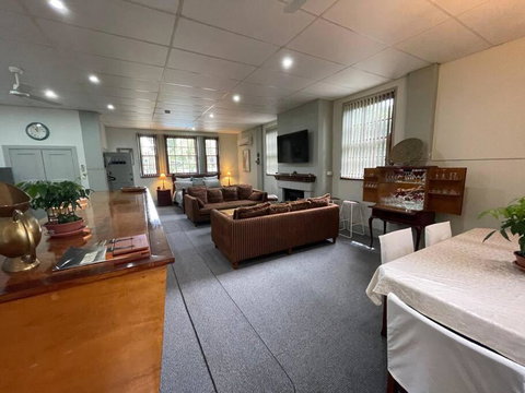 Post Office Boutique Accommodation - Accommodation Redcliffe 3