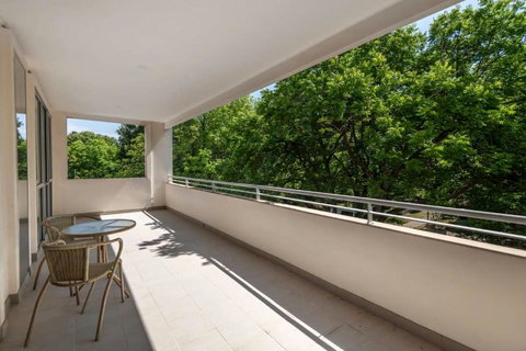 Quiet Apartment In Braddon ACT - Accommodation Redcliffe 0