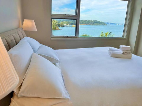 RAG05 - Mosman Exclusive Waterfront Luxury Living - Accommodation Redcliffe 1