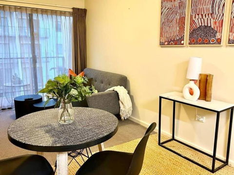 Prime Location 1 Bdr Apt In Perth - Accommodation Redcliffe 2