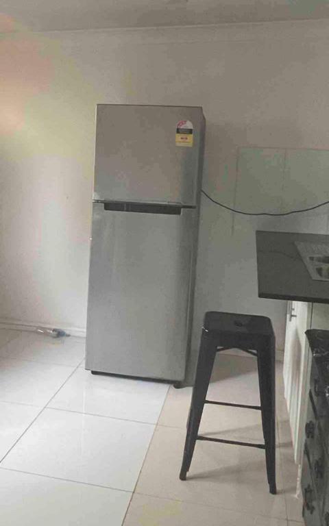 Private Entry Studio Room With Bathroom And Kitchen - Accommodation Redcliffe 2