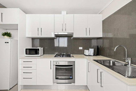 Private Single Room - Conveniently Located At Glebe - Shared Bathroom - Accommodation Redcliffe 3