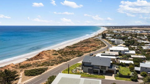 Puesta De Sol Home By Wine Coast Holiday Rentals - Accommodation Redcliffe 2