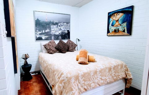 Quaint & Tranquil Subiaco 1 Bedroom Apartment - Accommodation Redcliffe 0