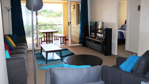Quality Aquarius Apartment On The Beach! - Accommodation Redcliffe 1