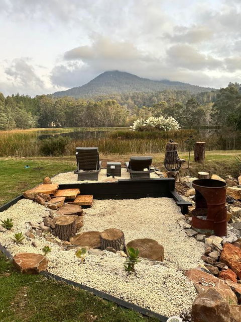 Quamby Bluff Lake House, Deloraine, Tasmania - Accommodation Redcliffe 2