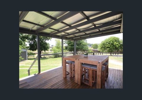 Quart Pot House - Accommodation Redcliffe 0