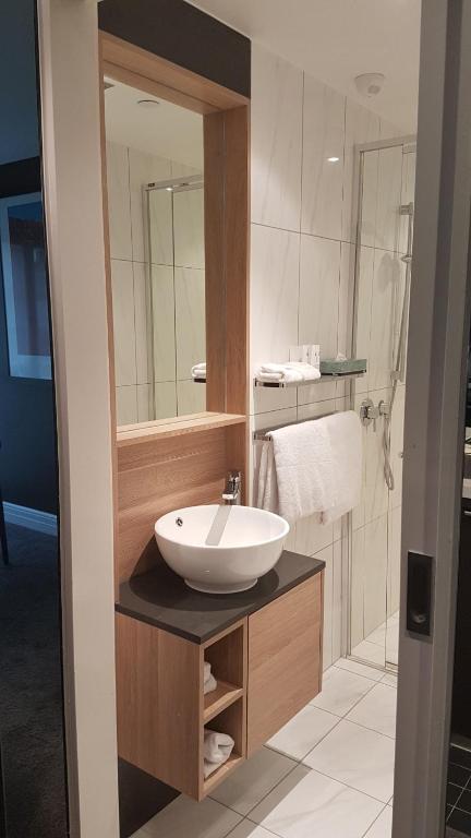 Quest East Melbourne - Accommodation Redcliffe 2