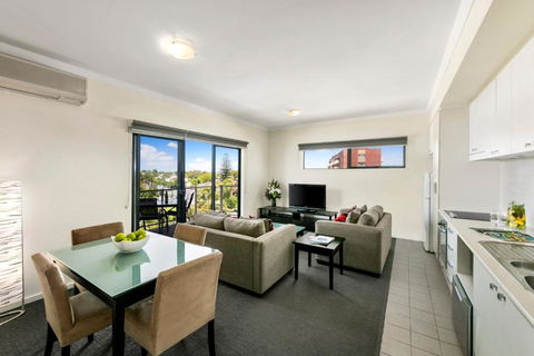 Quest On Rheola - Accommodation Redcliffe 0