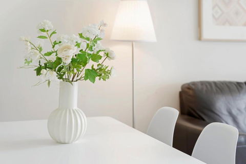Quiet And Cozy Retreat At Rhodes - Accommodation Redcliffe 1