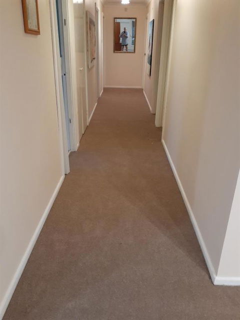 QUIET PROPERTY BY THE RIVER - Accommodation Redcliffe 2