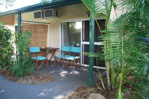 Rainforest Motel - Accommodation Redcliffe 2