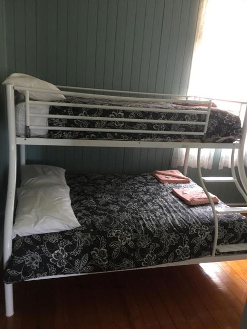 Rangemore Estate - Accommodation Redcliffe 3
