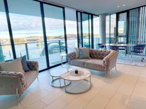 RARE Luxury Waterfront Living - Accommodation Redcliffe 0