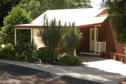 Ravensbourne Escape- Kookaburra Kottage - Accommodation Redcliffe 3