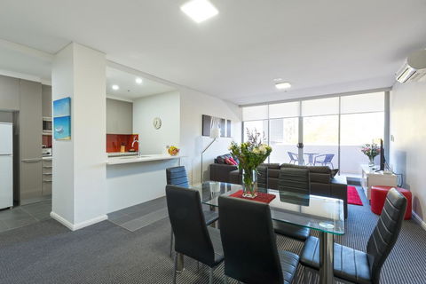 Astra Apartments North Sydney - Accommodation Redcliffe 2