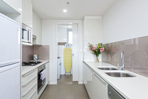 Astra Apartments North Sydney - Accommodation Redcliffe 3