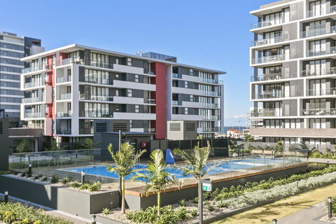 Astra Apartments Wollongong CBD - Accommodation Redcliffe 1