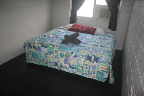 Asylum Cairns Hostel - Accommodation Redcliffe 1