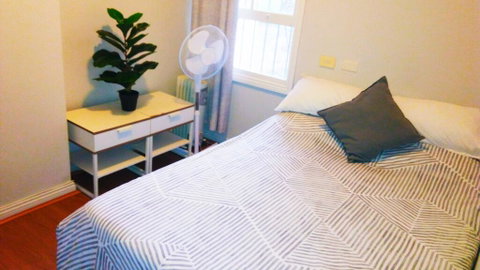 Asylum Sydney Backpackers Hostel - Accommodation Redcliffe 2