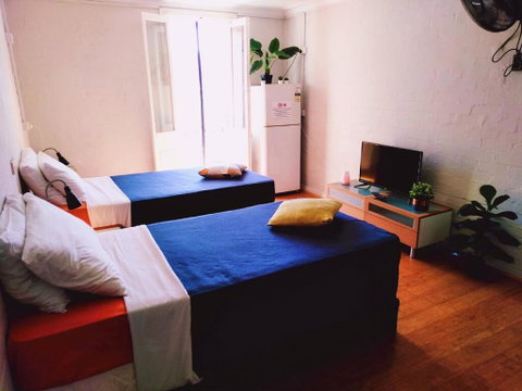 Asylum Sydney Backpackers Hostel - Accommodation Redcliffe 1