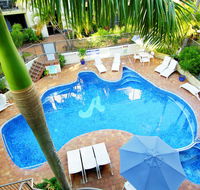 Aussie Resort - Accommodation Redcliffe