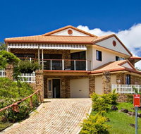 Away on Massinger Street - Accommodation Redcliffe