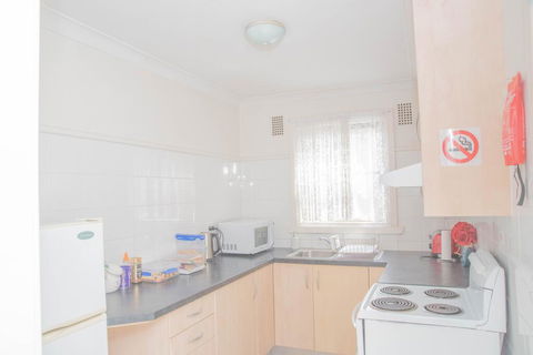 Aya Apartment - Accommodation Redcliffe 2