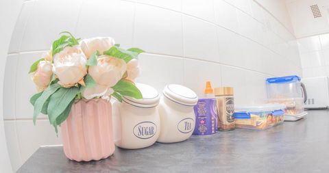 Aya Apartment - Accommodation Redcliffe 3