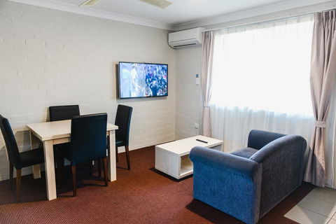 Balan Village Motel - Accommodation Redcliffe 3