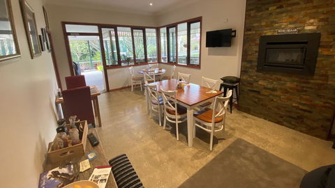 Balangara Cottages - Accommodation Redcliffe 1