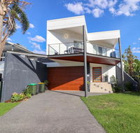 Bali St BeachHouse - Accommodation Redcliffe