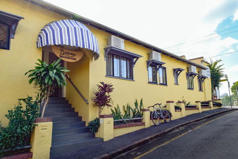 Banana Bender Backpackers - Accommodation Redcliffe 0