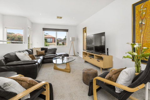 BANGALOW - MORNINGTON - Accommodation Redcliffe 3