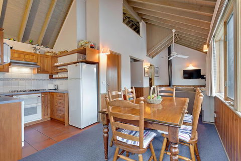 Banjo Apartments - Accommodation Redcliffe 1