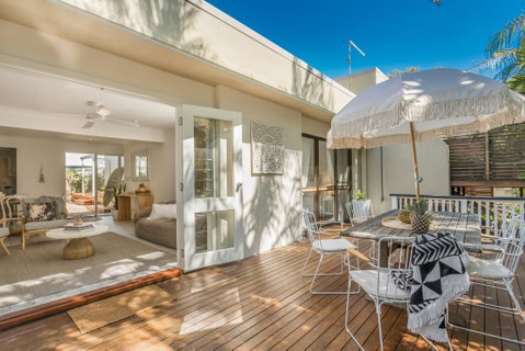 Banjo's On Paterson - Deluxe Villa - Accommodation Redcliffe 1