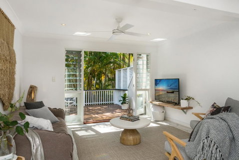 Banjo's On Paterson - Deluxe Villa - Accommodation Redcliffe 2
