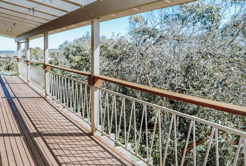 Banksia Beach House - Accommodation Redcliffe 0