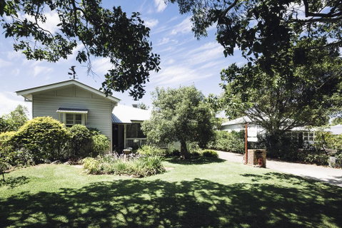Barbara's Guesthouse - Accommodation Redcliffe 0