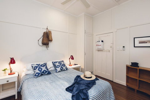Barbara's Guesthouse - Accommodation Redcliffe 1