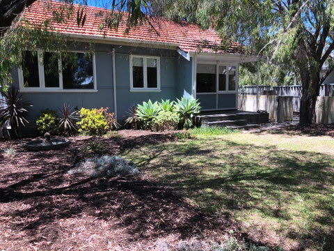 Barefoot Beach Cottage - Busselton - Accommodation Redcliffe 3