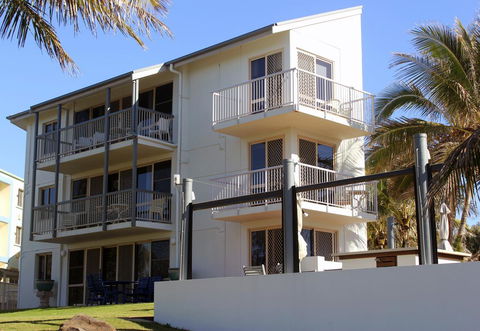 Bargara Shoreline Apartments - Accommodation Redcliffe 0