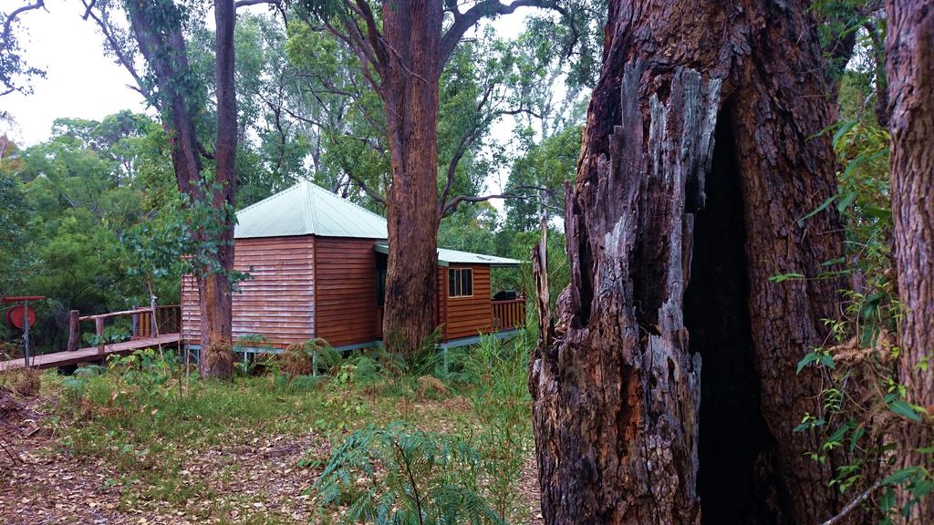 Crooked Brook WA Accommodation Redcliffe