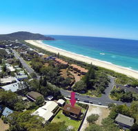 BARRELS AT BOOMERANG - Accommodation Redcliffe