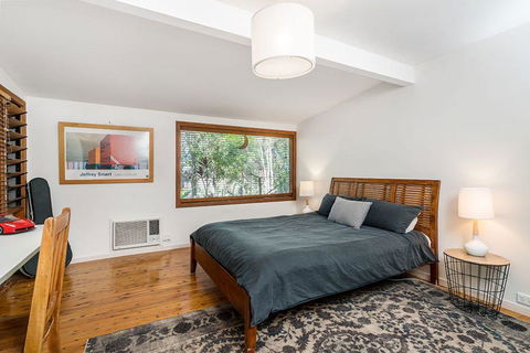 Bauhinia House - Accommodation Redcliffe 1