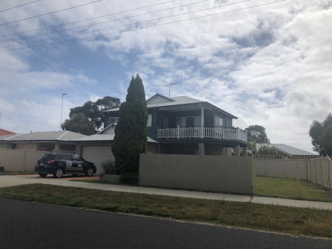 Bayside At Falcon Bay - Accommodation Redcliffe 1